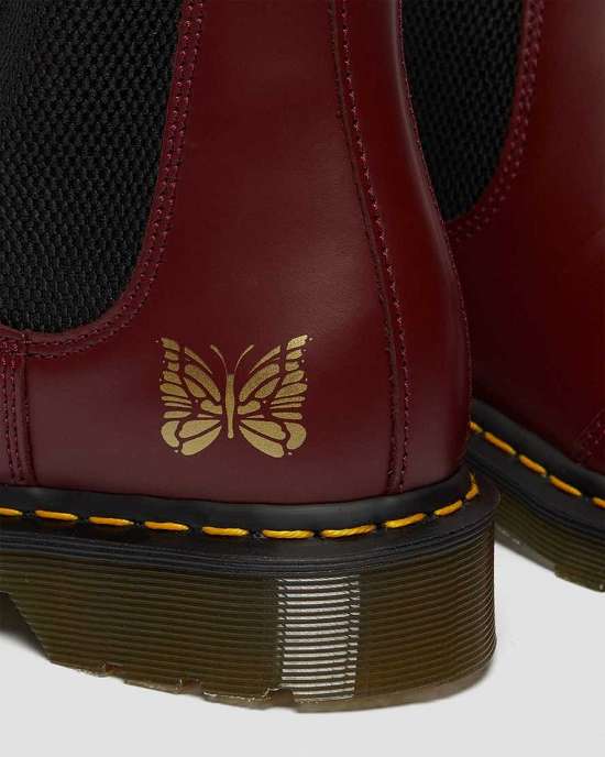 Botines Dr. Martens Needles 2976 Snaffle Mujer Rojos MX-41582